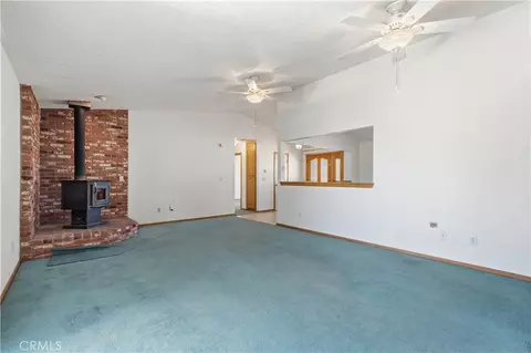 Living - 8451 Sky Hbr, Phelan, CA 92371 photo 7 of 9