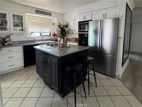 Kitchen - 11968 Bornite Ave, Hesperia, CA 92345 photo 2 of 2