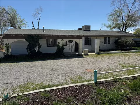 21895 Biloxi Rd, Apple Valley, CA 92307 photo 1