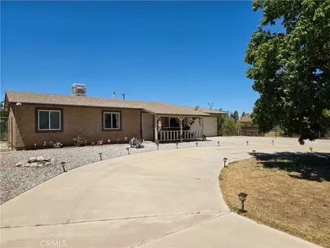 Exterior - 10790 Jamul Rd, Apple Valley, CA 92308 photo 13 of 16