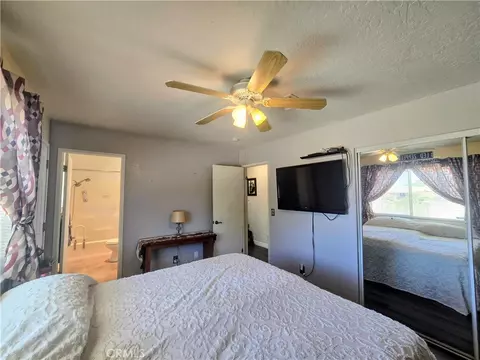 Bedroom - 10790 Jamul Rd, Apple Valley, CA 92308 photo 6 of 6