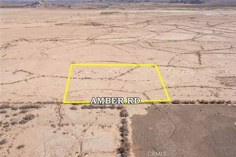 4520713 Amber Rd, Lucerne Valley, CA 92356