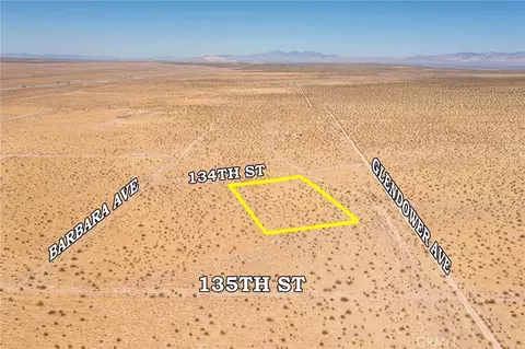 13400 Glendower Ave, Edwards, CA 93523 photo 4