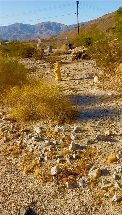 81620 Dillon, Desert Hot Springs, CA 92241