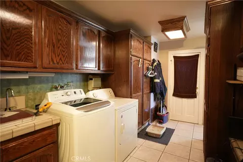 Other - 1041 Antelope Ln, Barstow, CA 92311 photo 4 of 9