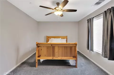 Bedroom - 17889 Sycamore, Hesperia, CA 92345 photo 3 of 3