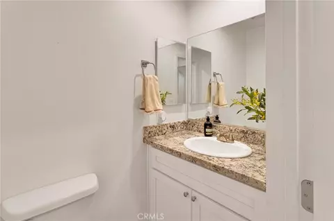 Bath - 17889 Sycamore, Hesperia, CA 92345 photo 5 of 6