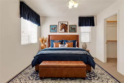 Bedroom - 14570 Gayhead, Apple Valley, CA 92307 photo 4 of 5