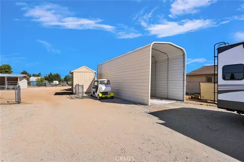 Exterior - 14570 Gayhead, Apple Valley, CA 92307 photo 7 of 12