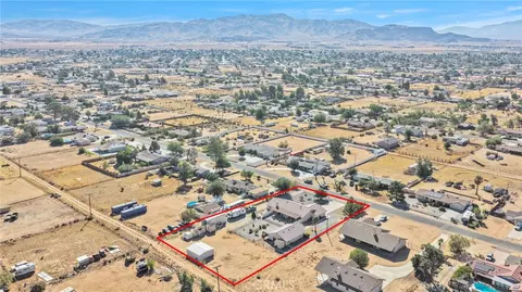 View/Area - 14570 Gayhead, Apple Valley, CA 92307 photo 4 of 5