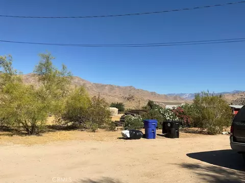 Exterior - 24335 Chuckawalla Rd, Apple Valley, CA 92307 photo 7 of 12