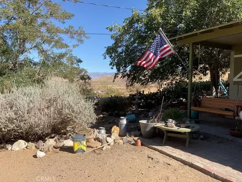 Exterior - 24335 Chuckawalla Rd, Apple Valley, CA 92307 photo 6 of 12