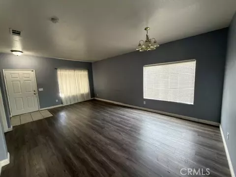 Living - 13178 Pacific Ter, Victorville, CA 92392 photo 1 of 10