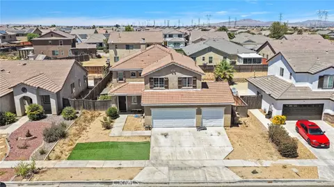 View/Area - 13896 Nettle, Hesperia, CA 92344 photo 1 of 8