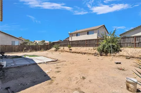 Exterior - 13896 Nettle, Hesperia, CA 92344 photo 7 of 8