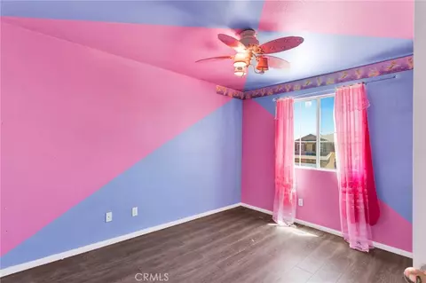 Bedroom - 13896 Nettle, Hesperia, CA 92344 photo 4 of 7