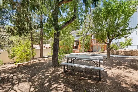 Exterior - 1025 Rivera, Wrightwood, CA 92397 photo 9 of 14