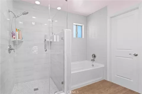 Bath - 1025 Rivera, Wrightwood, CA 92397 photo 3 of 5
