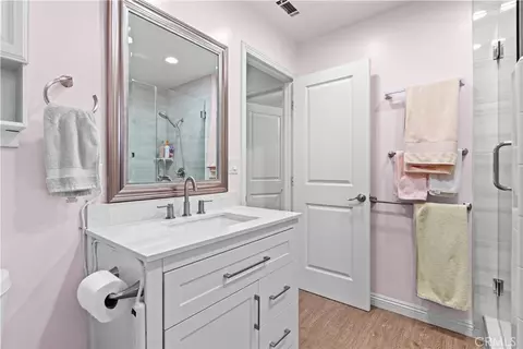 Bath - 1025 Rivera, Wrightwood, CA 92397 photo 4 of 5