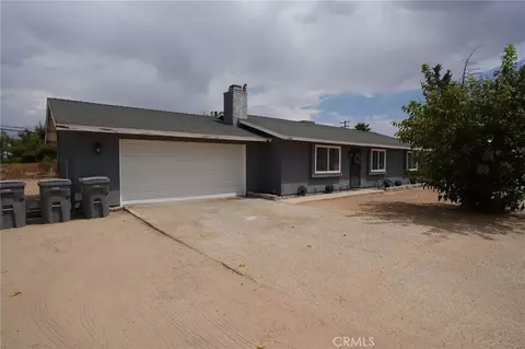 Exterior - 11385 Shahaptain Rd, Hesperia, CA 92345 photo 3 of 10