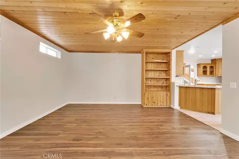 Living - 26644 Timberline, Wrightwood, CA 92397 photo 10 of 10