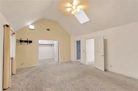 Bedroom - 26644 Timberline, Wrightwood, CA 92397 photo 3 of 6