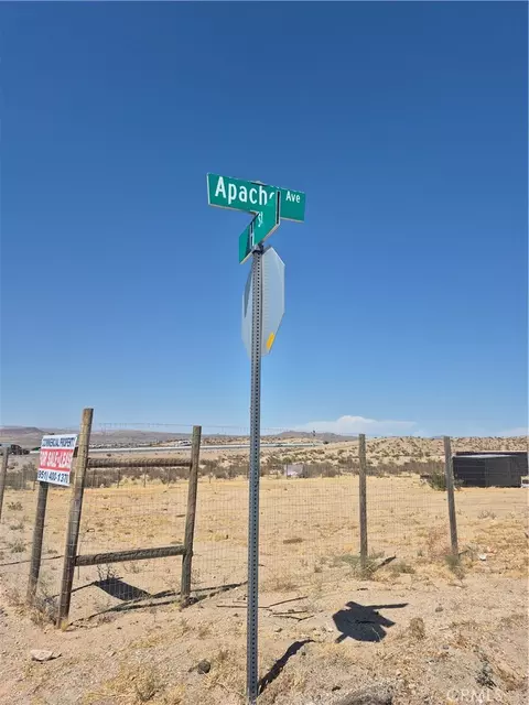 28124 Apache, Barstow, CA 92311 photo 6