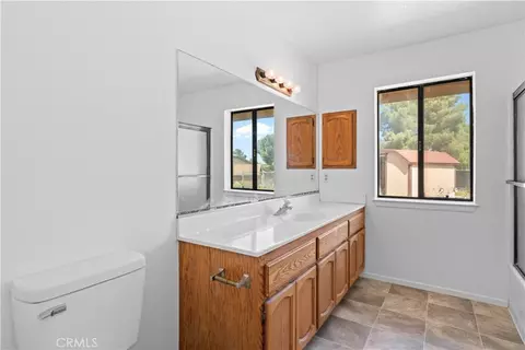 Bath - 4467 Valle Vista Ct, Phelan, CA 92371 photo 3 of 3