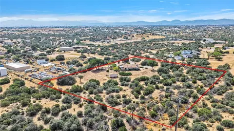 7824 Columbine, Oak Hills, CA 92344 photo 42