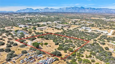 View/Area - 7824 Columbine, Hesperia, CA 92344 photo 3 of 11
