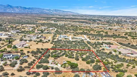 View/Area - 7824 Columbine, Hesperia, CA 92344 photo 2 of 11