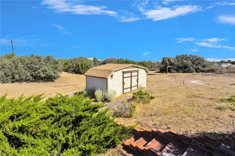 Exterior - 7824 Columbine, Hesperia, CA 92344 photo 7 of 14
