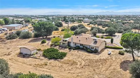 7824 Columbine, Oak Hills, CA 92344 photo 43