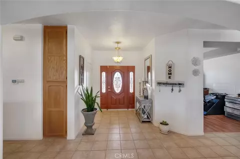 Entry Way - 16783 Crockett, Hesperia, CA 92345 photo 1 of 3