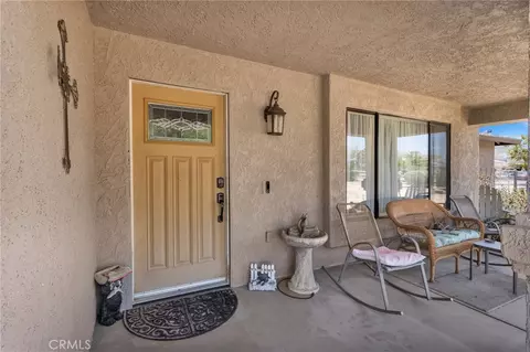 Exterior - 7313 Newhall Ave, Hesperia, CA 92345 photo 3 of 5