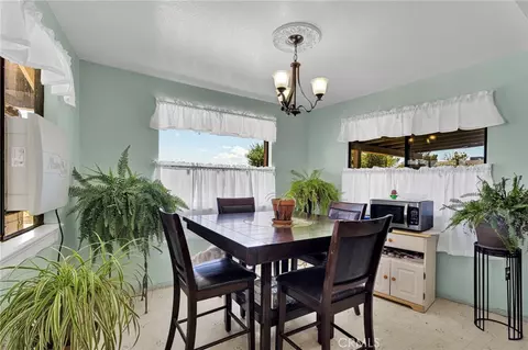 Dining - 7313 Newhall Ave, Hesperia, CA 92345 photo 1 of 1