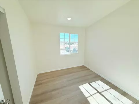 11975 Barbet, Phelan, CA 92371 photo 11