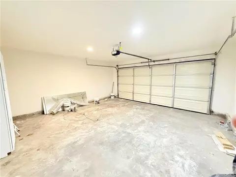11975 Barbet, Phelan, CA 92371 photo 22
