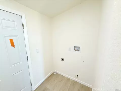 11975 Barbet, Phelan, CA 92371 photo 21