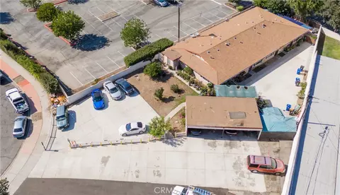 View/Area - 522 N Parkside Dr, Ontario, CA 91764 photo 7 of 14