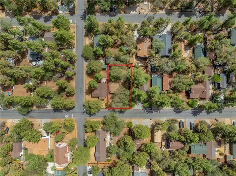 View/Area - 397 Wabash Ln, Sugarloaf, CA 92386 photo 1 of 3