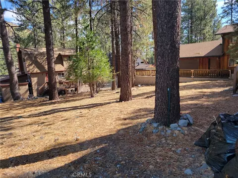 Exterior - 5750 Lodgepole, Wrightwood, CA 92397 photo 4 of 4
