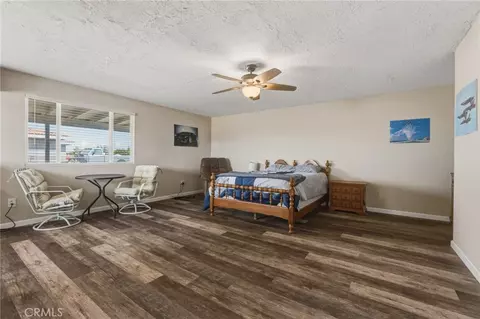 Bedroom - 22270 Tehama, Apple Valley, CA 92308 photo 3 of 5
