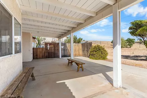 Exterior - 18644 Seaforth St, Hesperia, CA 92345 photo 8 of 13