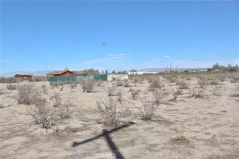 11 Olanche Ave, Mojave, CA 93501 photo 4
