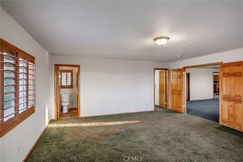 Living - 3230 Silver Rdg, Pinon Hills, CA 92372 photo 6 of 6