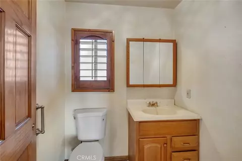 Bath - 3230 Silver Rdg, Pinon Hills, CA 92372 photo 1 of 3