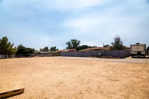 Exterior - 8197 Sherborn Ave, Hesperia, CA 92345 photo 9 of 11