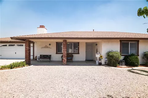 Exterior - 8197 Sherborn Ave, Hesperia, CA 92345 photo 3 of 11