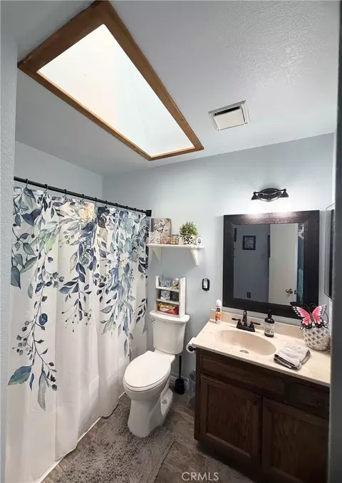 Bath - 8197 Sherborn Ave, Hesperia, CA 92345 photo 2 of 2